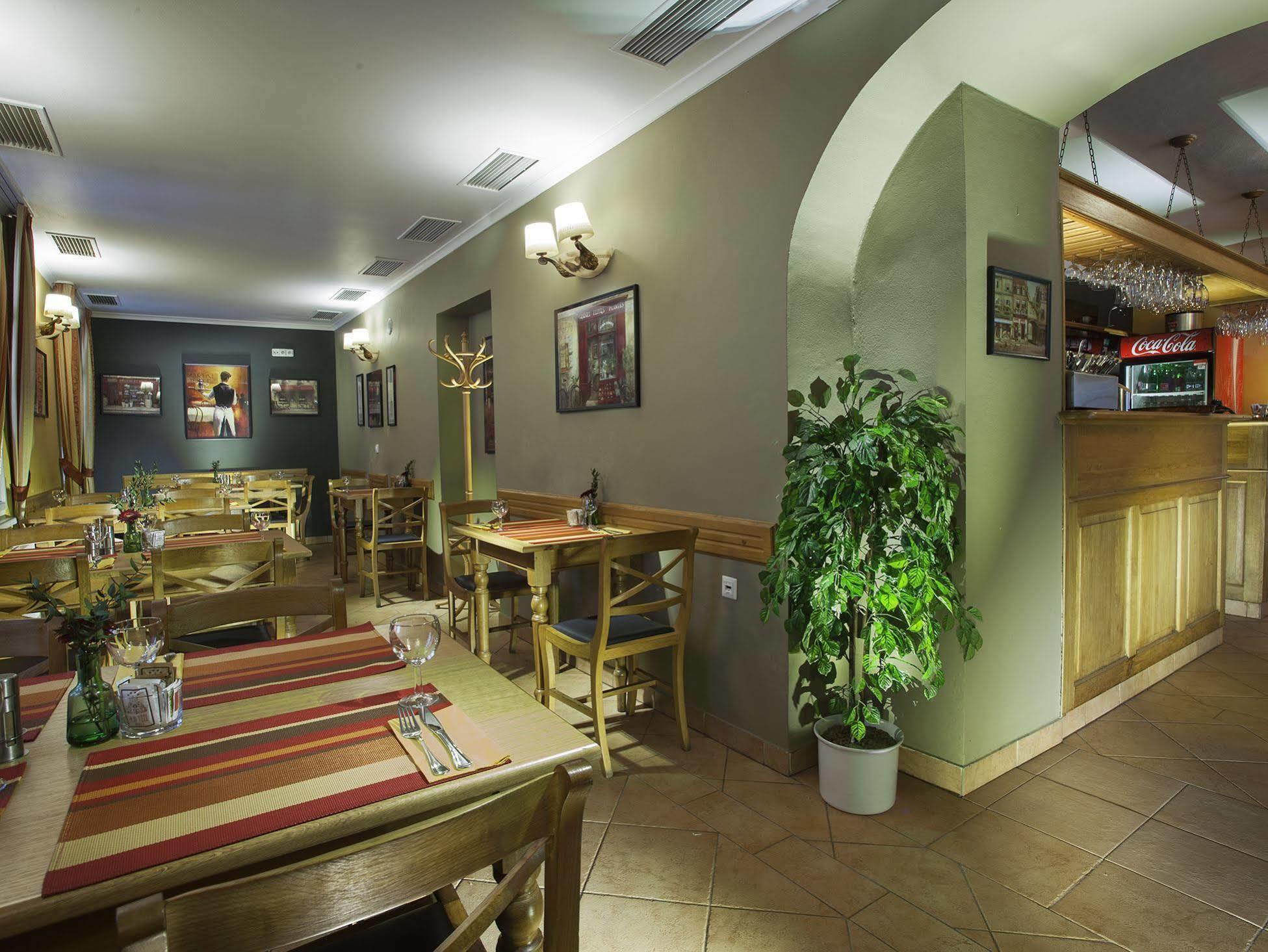Hotel Pod Vezi Prague Exterior photo